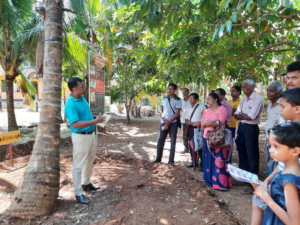 Blog 139Private Sector Agricultural Extension in Sri Lanka Business